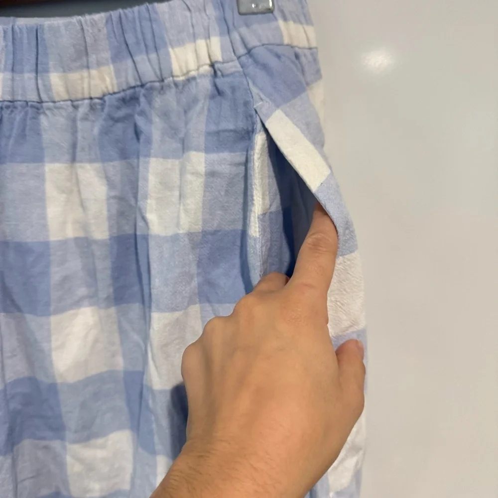 Madewell Linen-Blend Side-Button Midi Skirt in Gingham Check - Picture 5 of 12